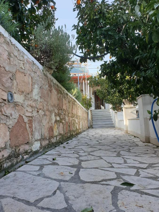 Rosemary House Guest House Sarande Bagian luar foto