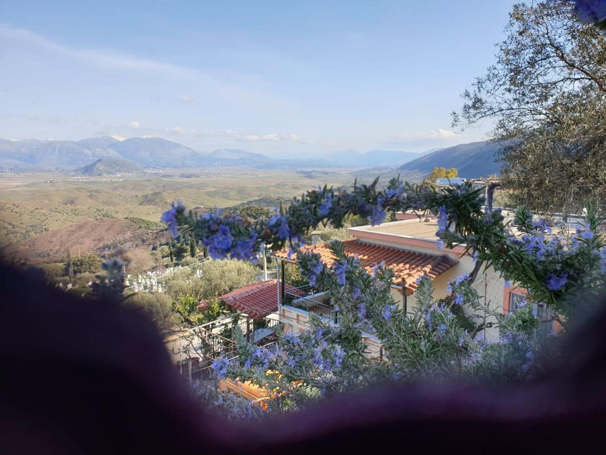 Rosemary House Guest House Sarande Bagian luar foto